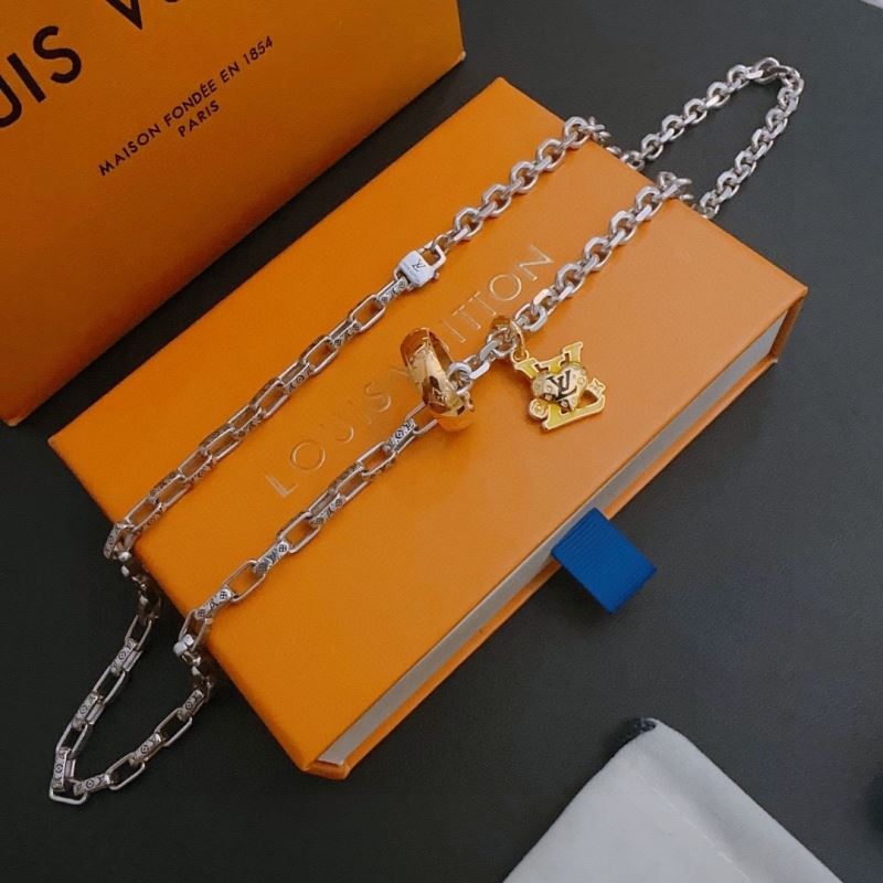 Louis Vuitton Necklaces